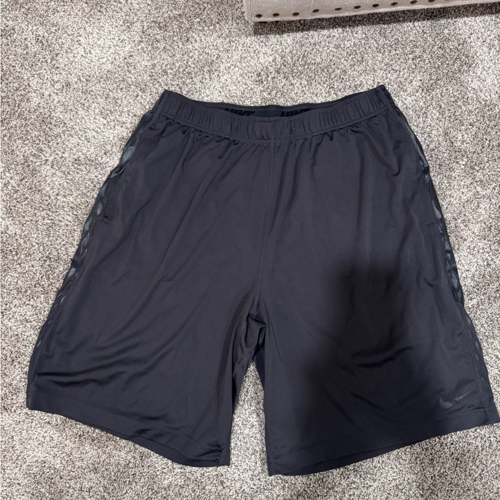 XL Men’s Nike Shorts